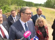 Vučić u Tomaševcu, otvaranje novog železničkog mosta (5).png