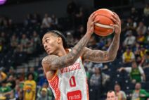 Kajl Olmen u dresu Crne Gore.