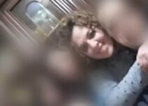 Žena bacila decu sa terase u Italiji (4).jpg