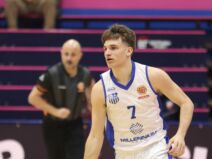 Andrej Lučić, košarkaš Mege.