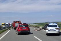 Prve fotografije nesreće kod Rume (4).jpg