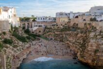 Polinjano a Mare, Italija