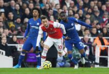 Mesut Ozil Arsenal (2).jpg