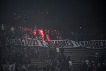 Indepedijente Medeljin zapaljen stadion (2).jpg