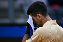 Novak Đoković na meču protiv Dina Prižmića