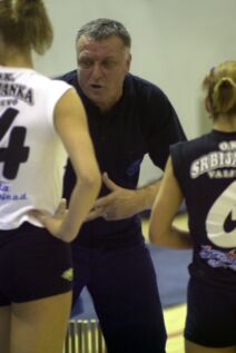 Nekadašnji odbojkaši o dbojkaški trener Ljubodrag Veličković.