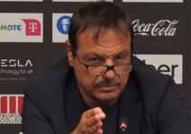 Ergin Ataman na konferenciji za medije