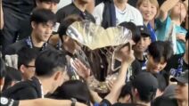 Gamba Osaka trofej.jpg