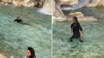 turista u fontani