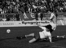 19900519npDejo2.jpg
