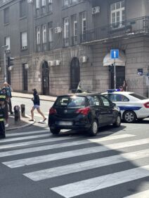 Nezgoda kod Svetogorske, automobil udario pesake (2).jpg