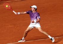 Novak Đoković - Žoao Foneska (4).jpg