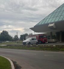Obezbedjenje i vatrogasci oko Sava Centra uoci Senidinog koncerta 5.jpg
