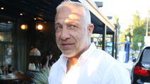 Milan Kalinić naslovna.jpg