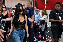 Kim Kardašijan na Formuli 11.jpg