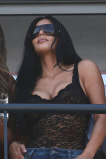 Kim Kardašijan na Formuli 14.jpg