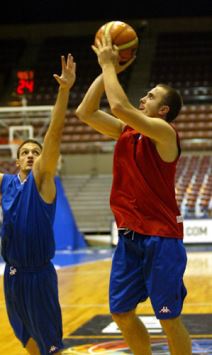 Trening plavih u Sendaiju