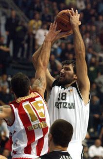 Partizan pobednik 174. "večitog derbija"