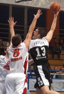 NLB: "Panteri" pregazili crno - bele