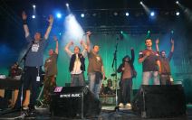 Muzičari za Kosovo, Sajam prazan