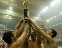 Još jedna crno-bela titula!