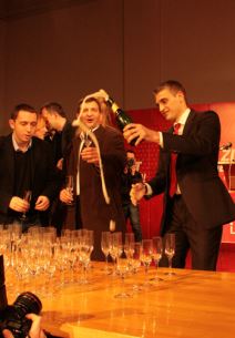 Izborna noć: Srbija bira predsednika