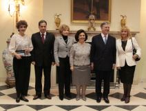 Ljubav i moda u Belom dvoru