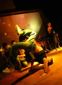 Sudar sa Anom Stanić na krovu