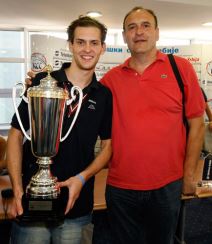 Stigli zlatni dečaci