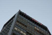 Padobranom sa Beograđanke