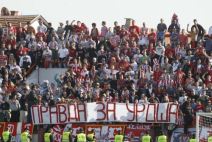 Zapevale Delije nasred zemlje Srbije