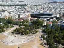 MONDO među grčkim bogovima