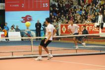 Veliki ljudi Novak i Viktor!