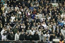 Crno-belo veče u Pioniru