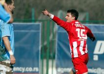 Zvezda grabi ka tituli