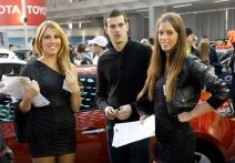 Crno-beli na četiri točka