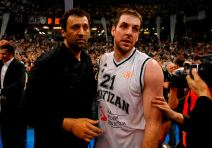 Pariz, čuvaj se! Stižu Grobari!!!