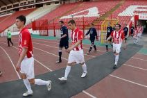 Za koga su igrali Zvezda i Javor?