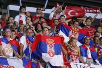 Turci u finalu, Srbi u suzama