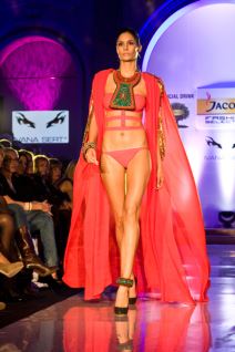 Na Jacobs Fashion Selectionu kao u "Seks i grad 2"