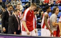 Jang igra u crveno-belom