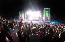 Dance, dance dance Arena!