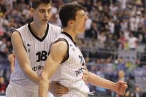 Crno-beli korak bliže tituli