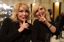 Ceca u društvu sa Biljanom Ristić koja je zbog pretnji morala da napusti zemlju