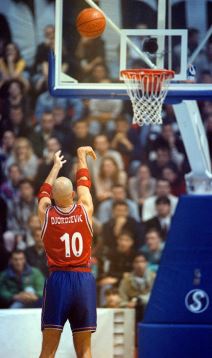 Da nastavimo da slavimo sa Saletom!