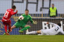 Borba za titulu, golovi, tuča!