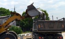 Uklanjanje džakova sa beogradskog šetališta.