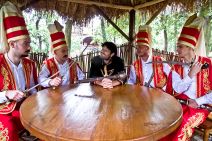 More Turci, ne gaz'te oranja!