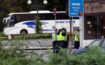 Mere bezbednosti povodom održavanja vojne parade su od ranog jutra mogli da osete kako vozači tako i pešaci na ulicama Beograda.