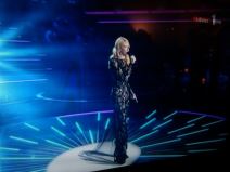 Milica Todorović i Ben Kingsli u filmu "Običan čovek"